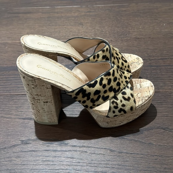 Gianvito Rossi Cassie Calf-Hair Crisscross Platform Sandals, Leopard Size 38/8 - Picture 5 of 12